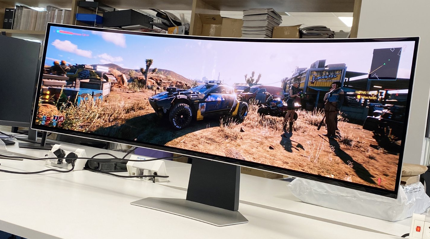 Màn Hình Gaming SAMSUNG Odyssey G9 G95C LS49CG954EEXXV (49 inch - VA - DQHD - 1ms - 240Hz - Cong) Chính hãng