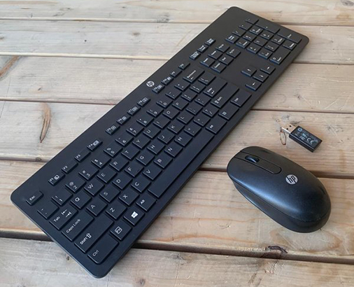 HP-Slim-Wireless-Keyboard-and-Mouse-Win8-hang-US-longbinh.com.vn1