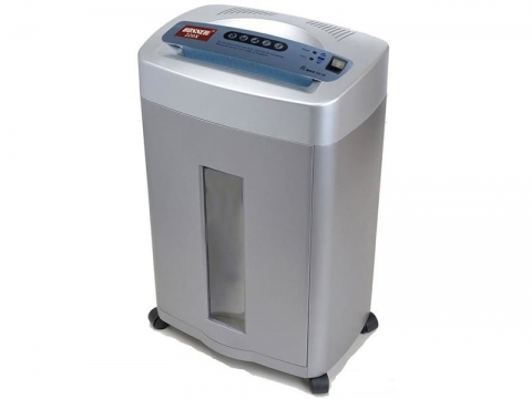 BOSSER_220X BOSSER_220X